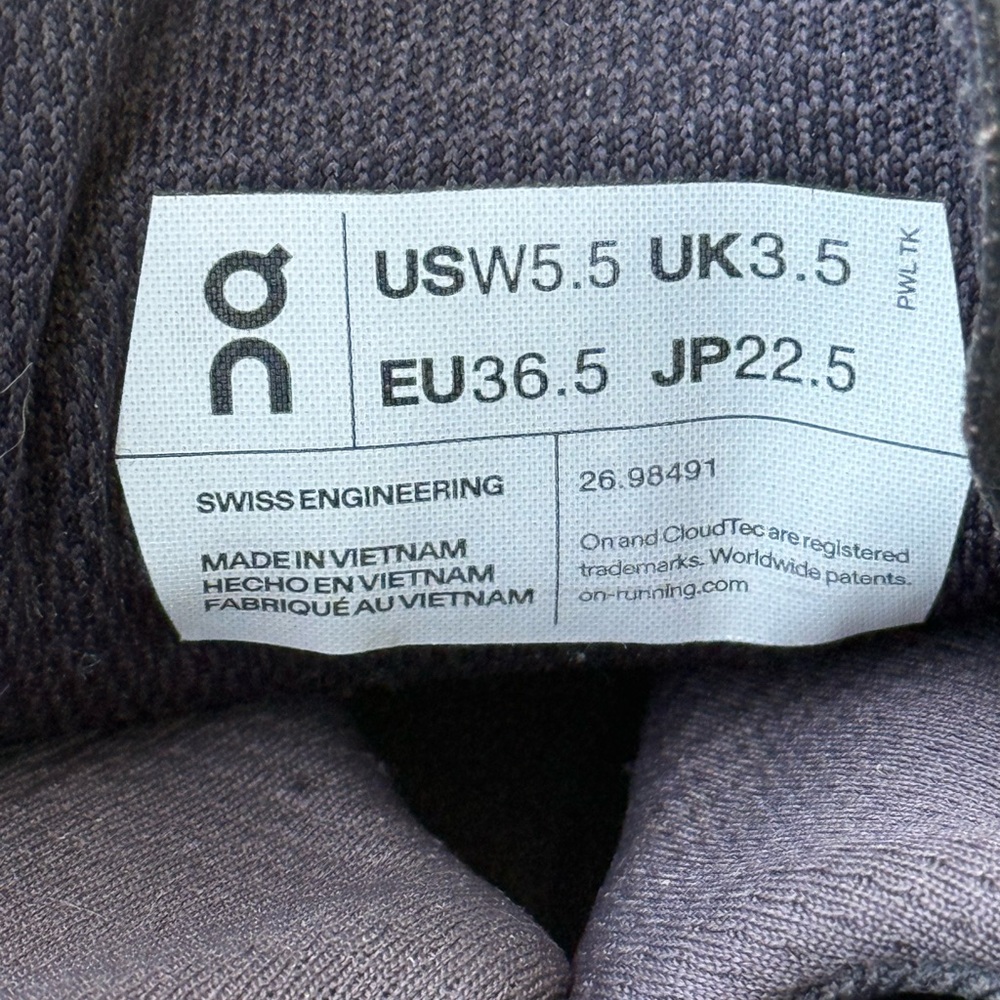 On Cloud CloudNova Eclipse Savannah Gray Running … - image 10